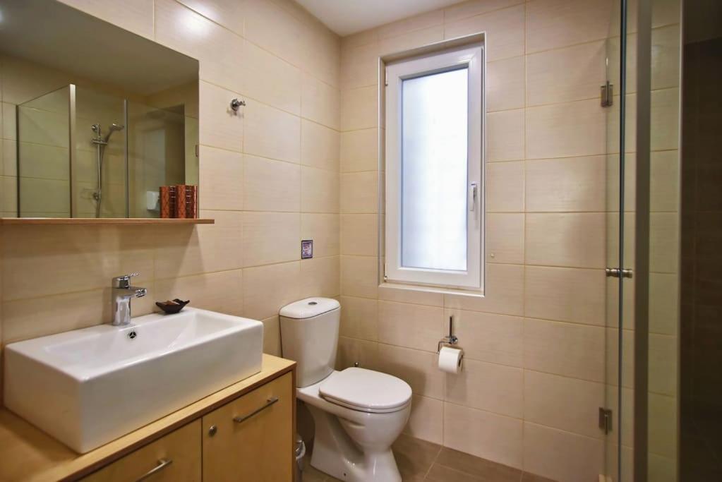City Pearl Dntwn Apts Ираклион Экстерьер фото