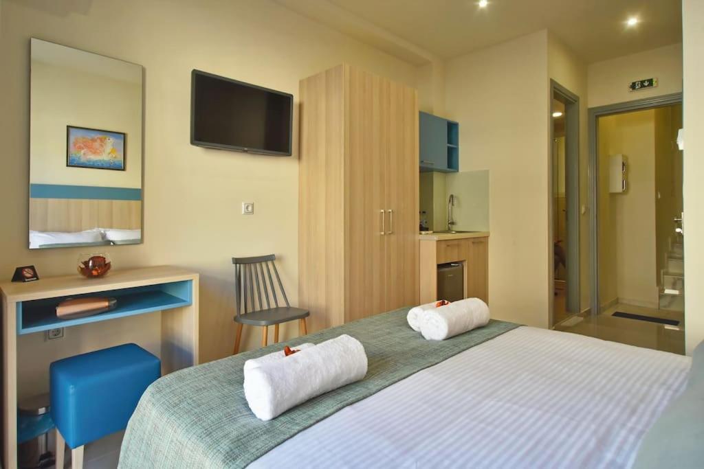 City Pearl Dntwn Apts Ираклион Экстерьер фото