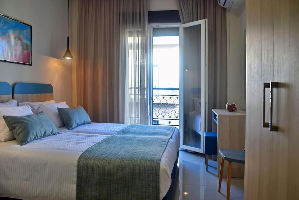 City Pearl Dntwn Apts Ираклион Экстерьер фото